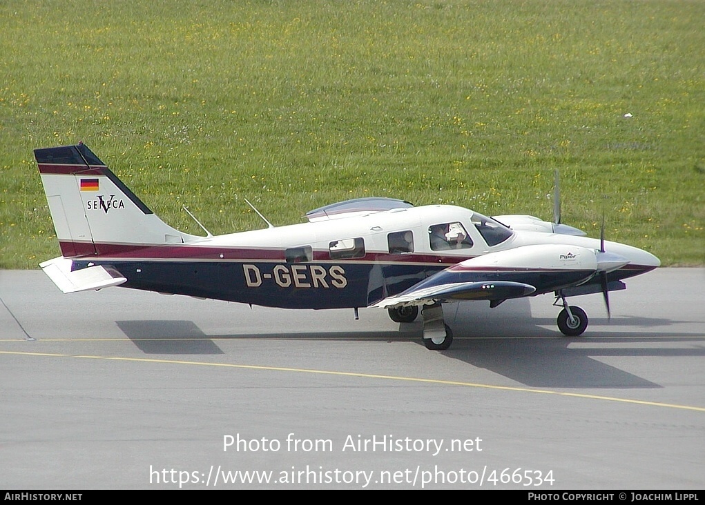 Aircraft Photo of D-GERS | Piper PA-34-220T Seneca V | AirHistory.net #466534