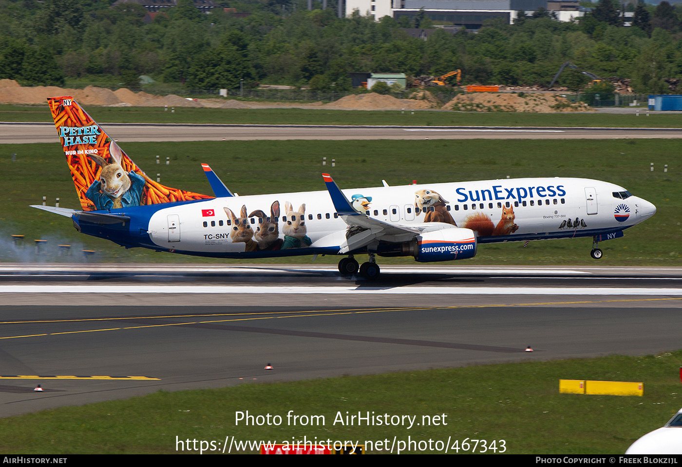 Aircraft Photo of TC-SNY | Boeing 737-8K5 | SunExpress | AirHistory.net #467343