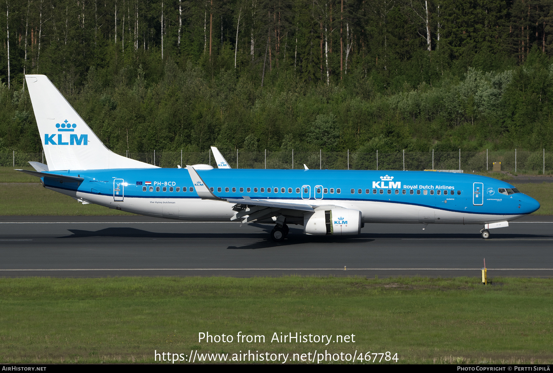 Aircraft Photo of PH-BCD | Boeing 737-8K2 | KLM - Royal Dutch Airlines | AirHistory.net #467784