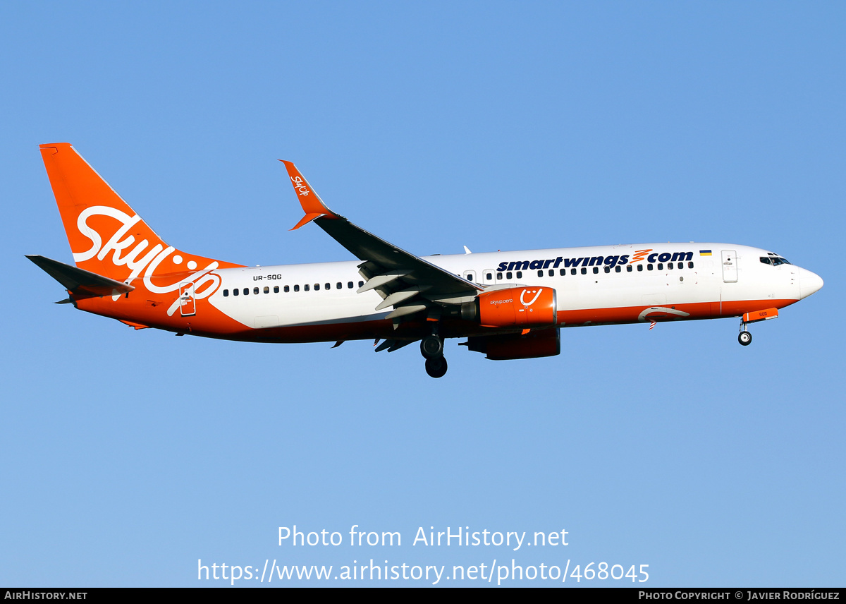 Aircraft Photo of UR-SQG | Boeing 737-8Z0 | Smartwings | AirHistory.net #468045