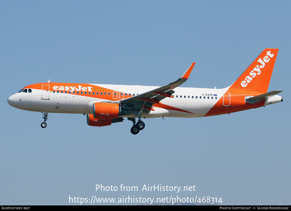 Aircraft Photo of G-EZPE | Airbus A320-214 | EasyJet | AirHistory.net #468314