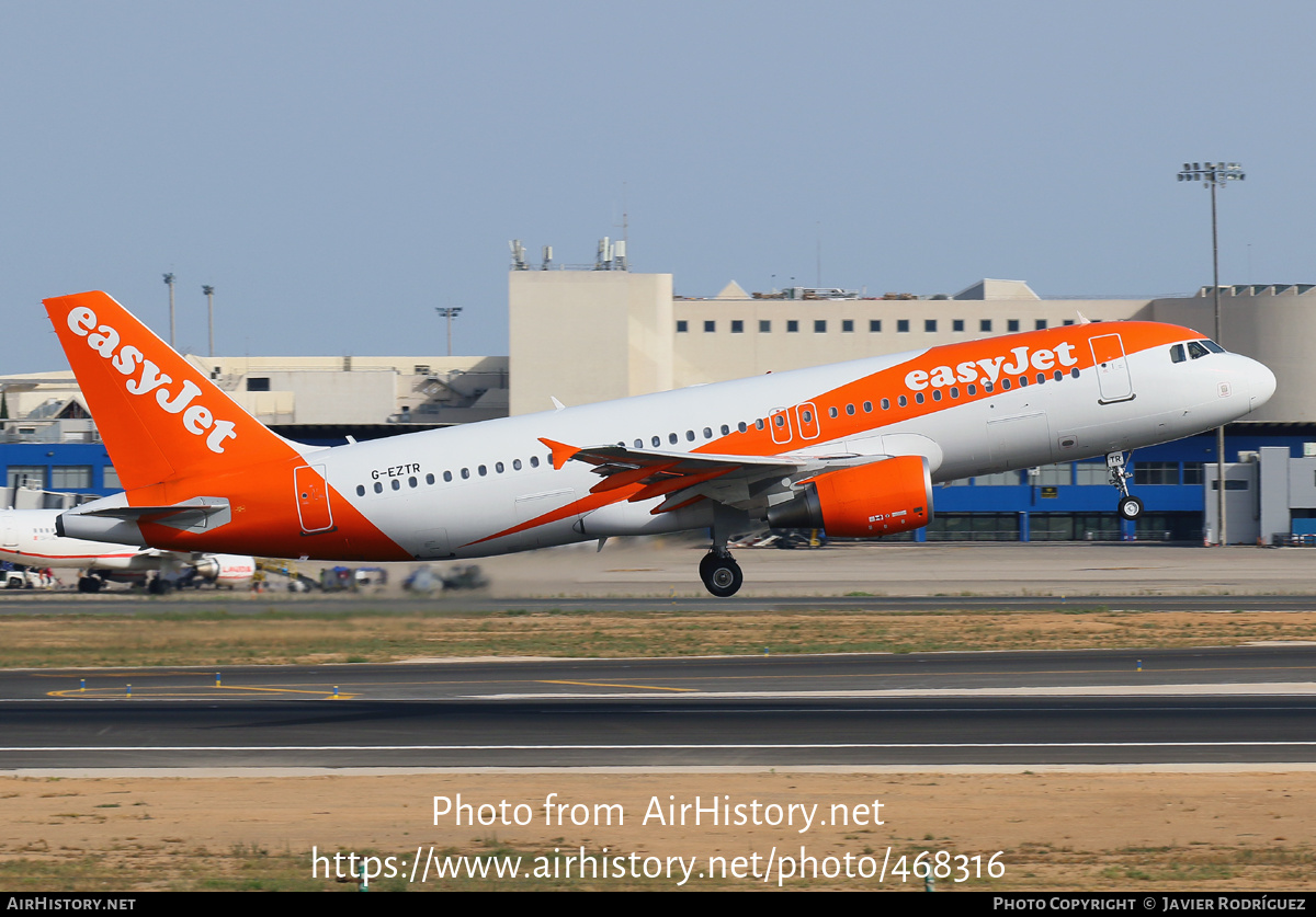 Aircraft Photo of G-EZTR | Airbus A320-214 | EasyJet | AirHistory.net #468316