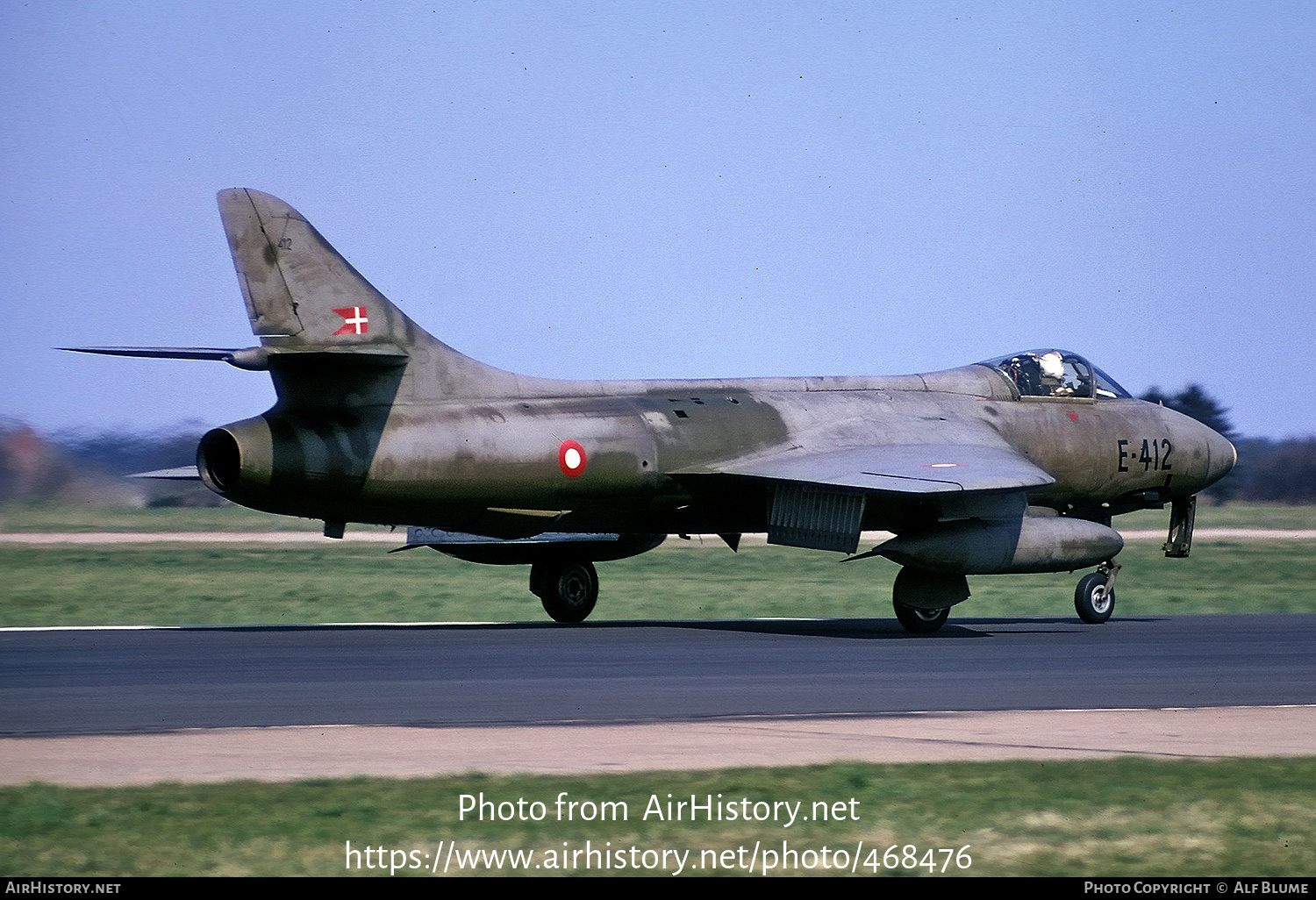 Aircraft Photo of E-412 | Hawker Hunter F51 | Denmark - Air Force | AirHistory.net #468476