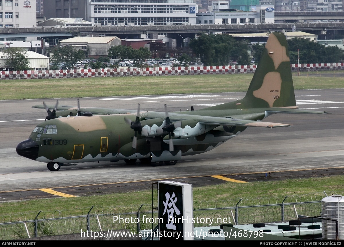 Aircraft Photo of 1309 | Lockheed C-130H Hercules | Taiwan - Air Force | AirHistory.net #468798