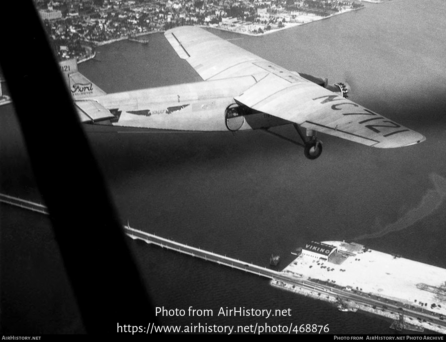 Aircraft Photo of NC7121 | Ford 4-AT-B Tri-Motor | Tri-Motored Air Tours - TMAT | AirHistory.net #468876