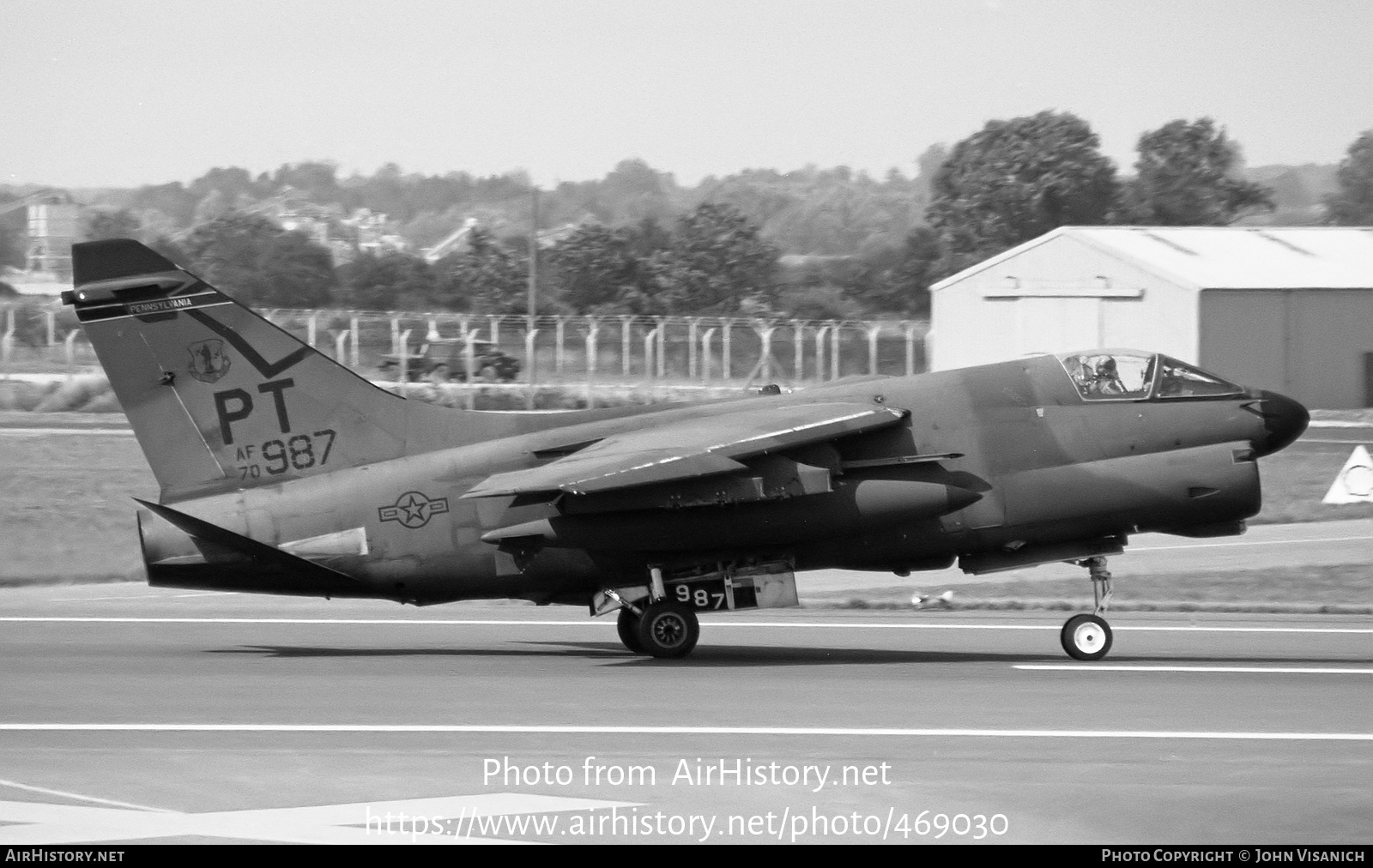 Aircraft Photo of 70-0987 / AF70-987 | LTV A-7D Corsair II | USA - Air Force | AirHistory.net #469030