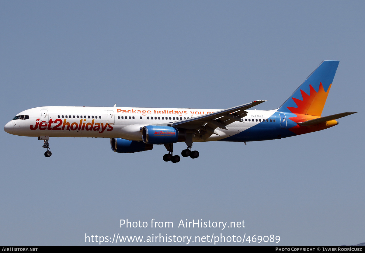 Aircraft Photo of G-LSAJ | Boeing 757-236 | Jet2 Holidays | AirHistory.net #469089