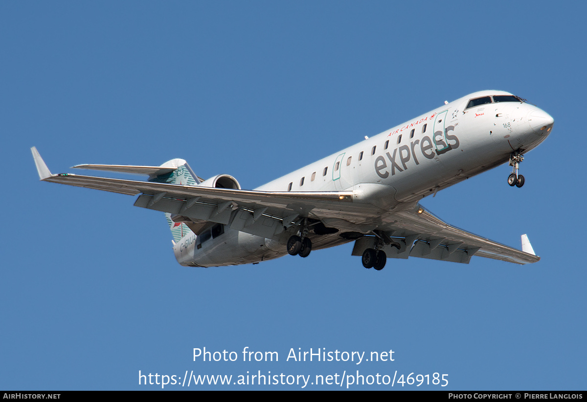 Aircraft Photo of C-GMJA | Bombardier CRJ-200ER (CL-600-2B19) | Air Canada Express | AirHistory.net #469185