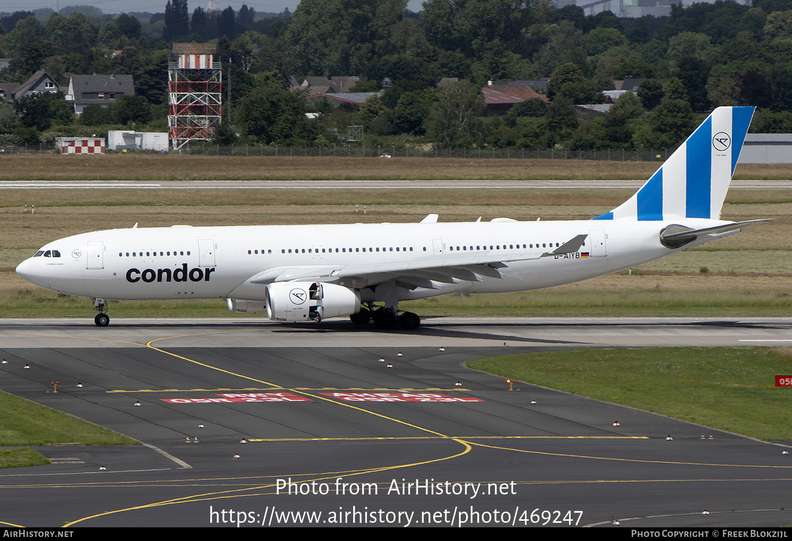 Aircraft Photo of D-AIYB | Airbus A330-243 | Condor Flugdienst | AirHistory.net #469247