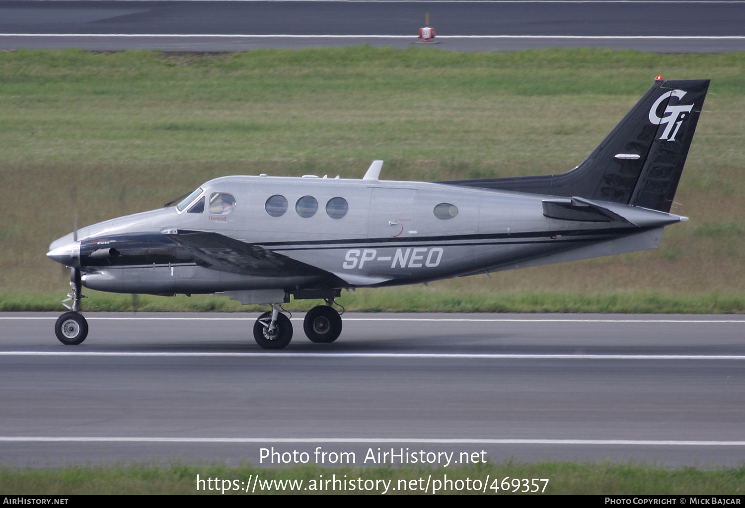 Aircraft Photo of SP-NEO | Hawker Beechcraft C90GTi King Air | AirHistory.net #469357