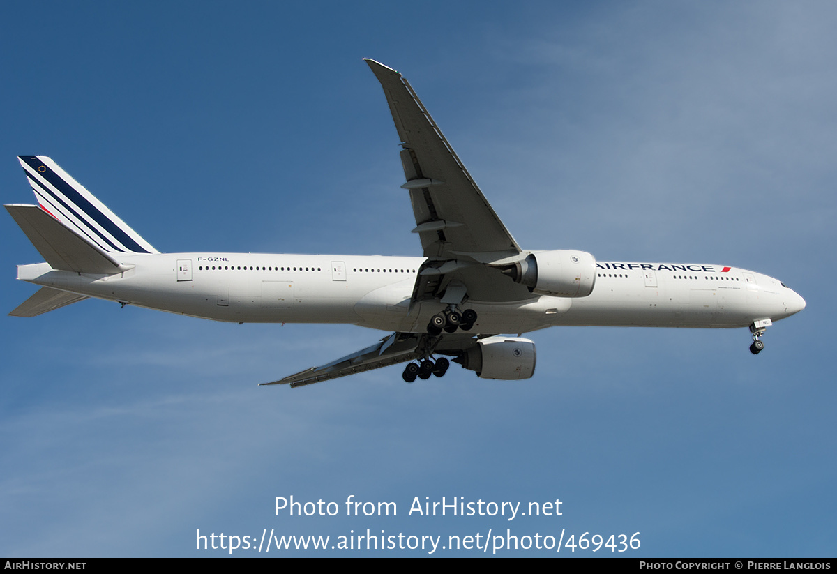 Aircraft Photo of F-GZNL | Boeing 777-328/ER | Air France | AirHistory.net #469436