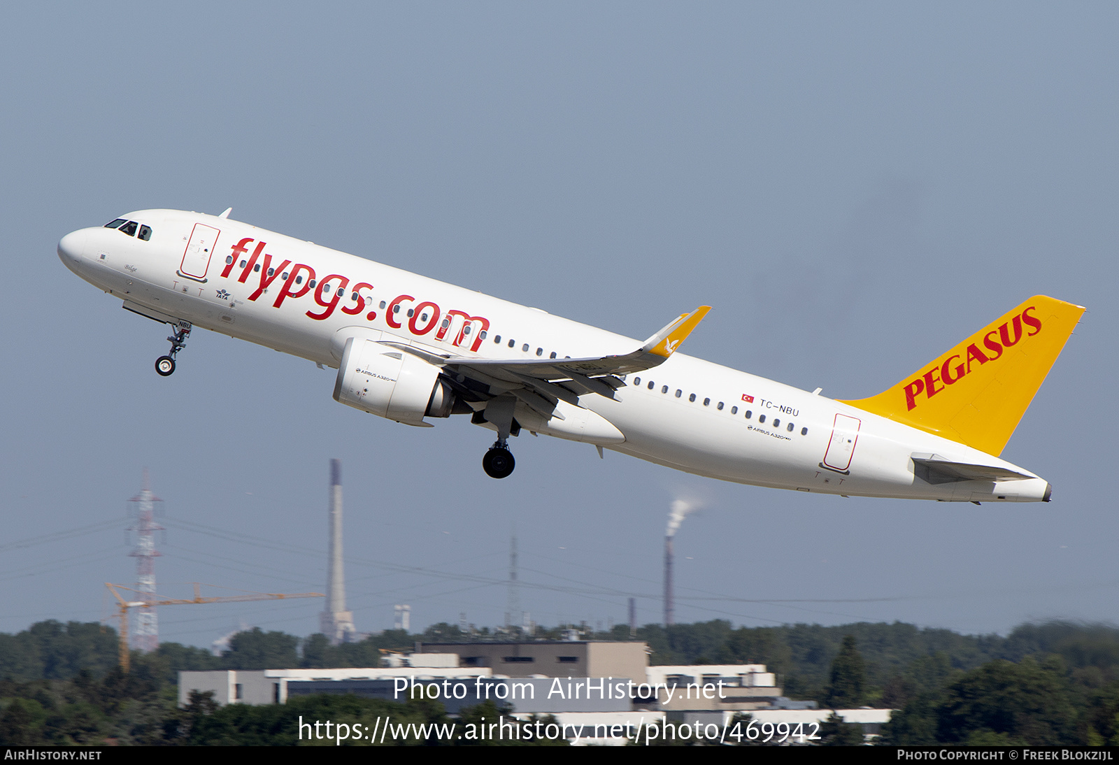 Aircraft Photo of TC-NBU | Airbus A320-251N | Pegasus Airlines | AirHistory.net #469942