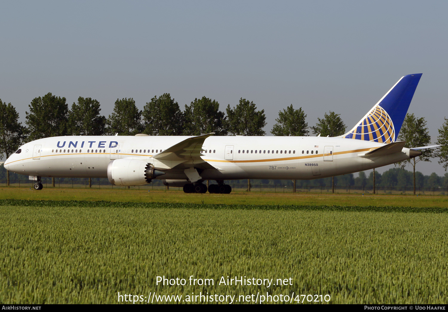 Aircraft Photo of N38950 | Boeing 787-9 Dreamliner | United Airlines | AirHistory.net #470210