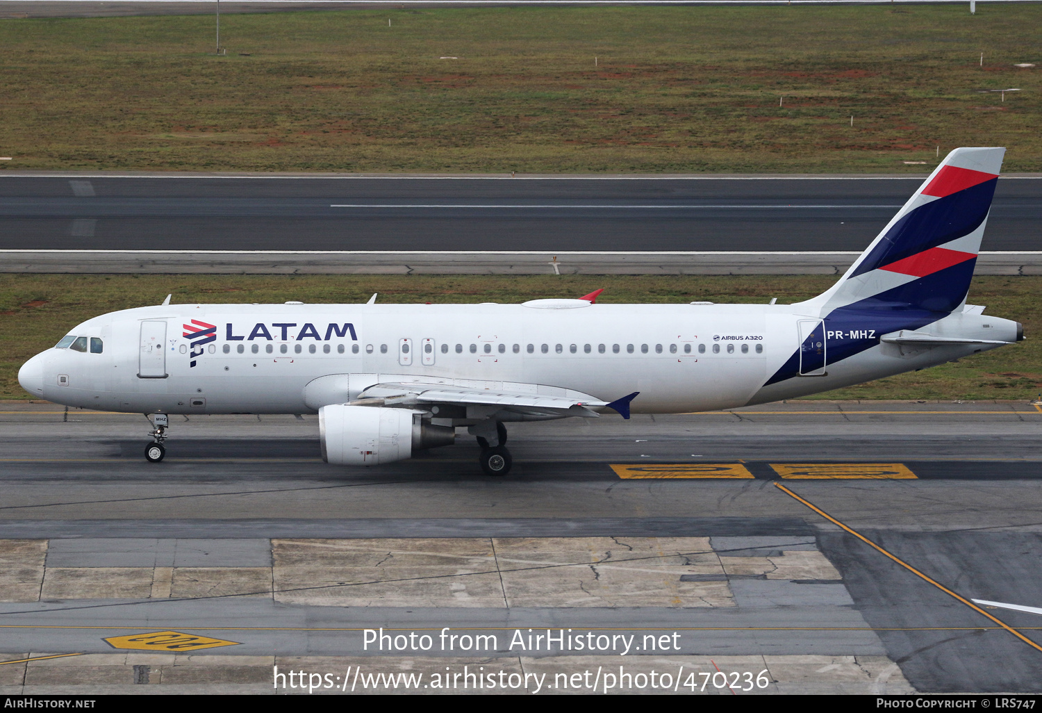 Aircraft Photo of PR-MHZ | Airbus A320-214 | LATAM Airlines | AirHistory.net #470236