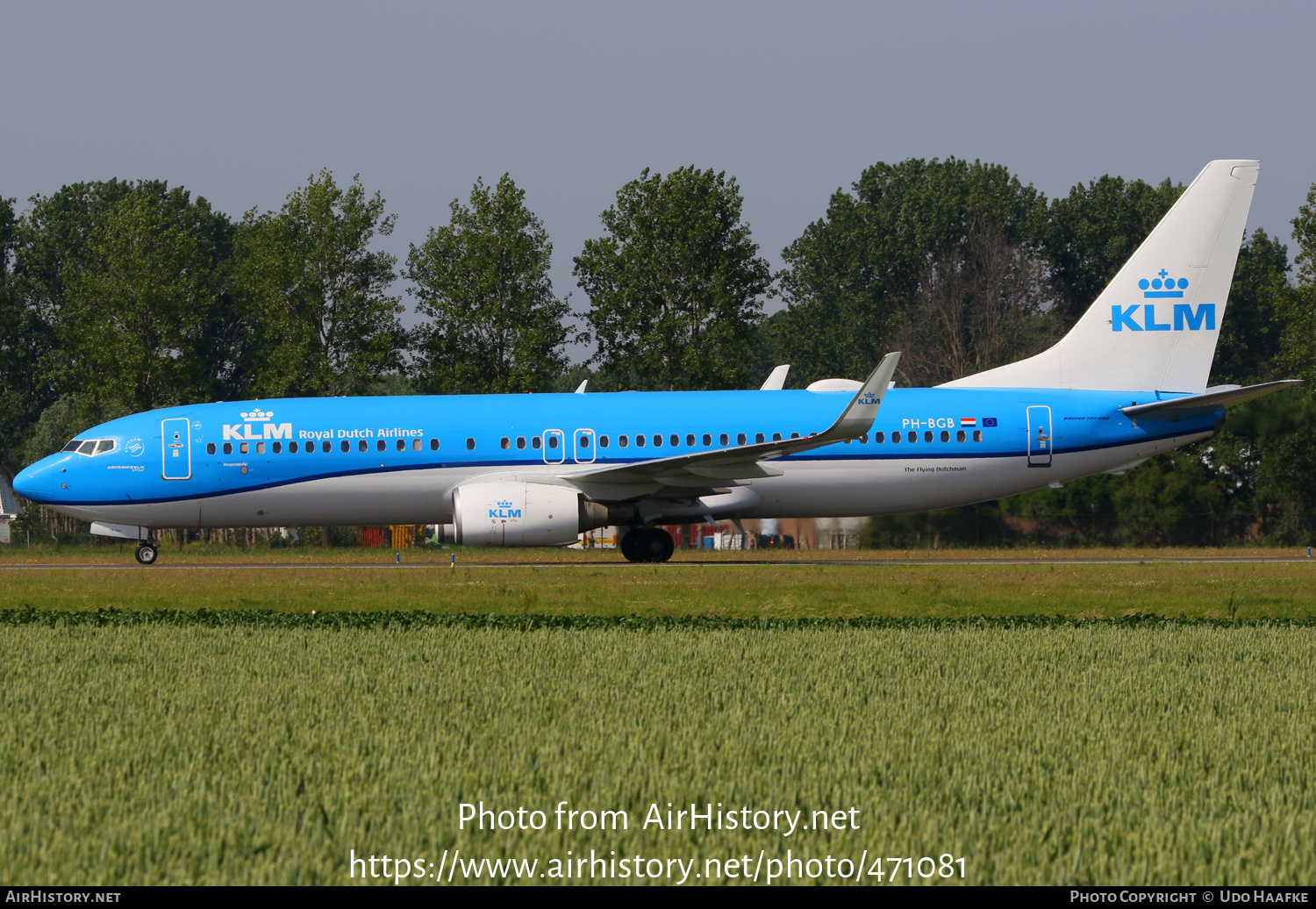 Aircraft Photo of PH-BGB | Boeing 737-8K2 | KLM - Royal Dutch Airlines | AirHistory.net #471081