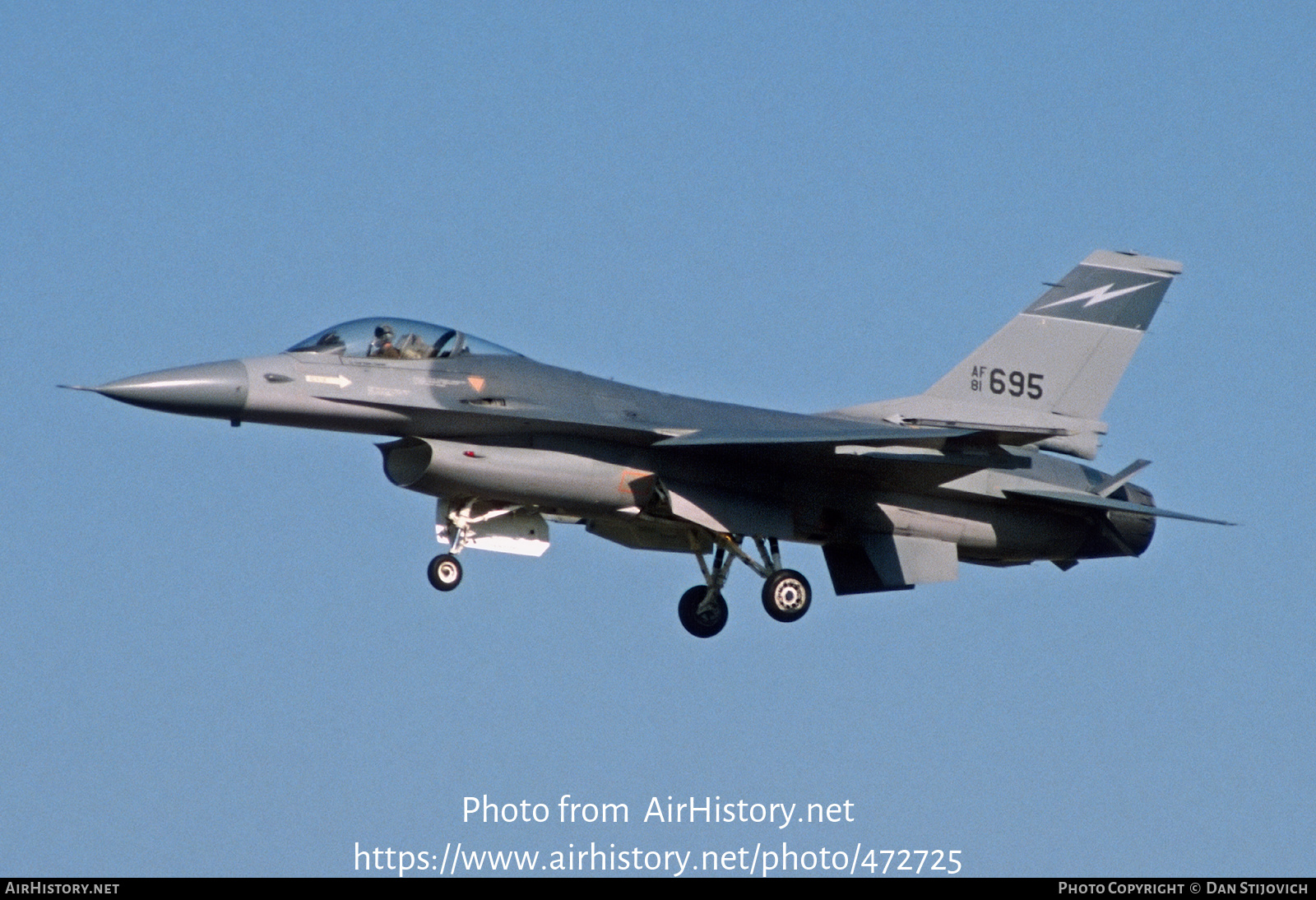 Aircraft Photo of 81-0695 / AF81-695 | General Dynamics F-16A Fighting Falcon | USA - Air Force | AirHistory.net #472725