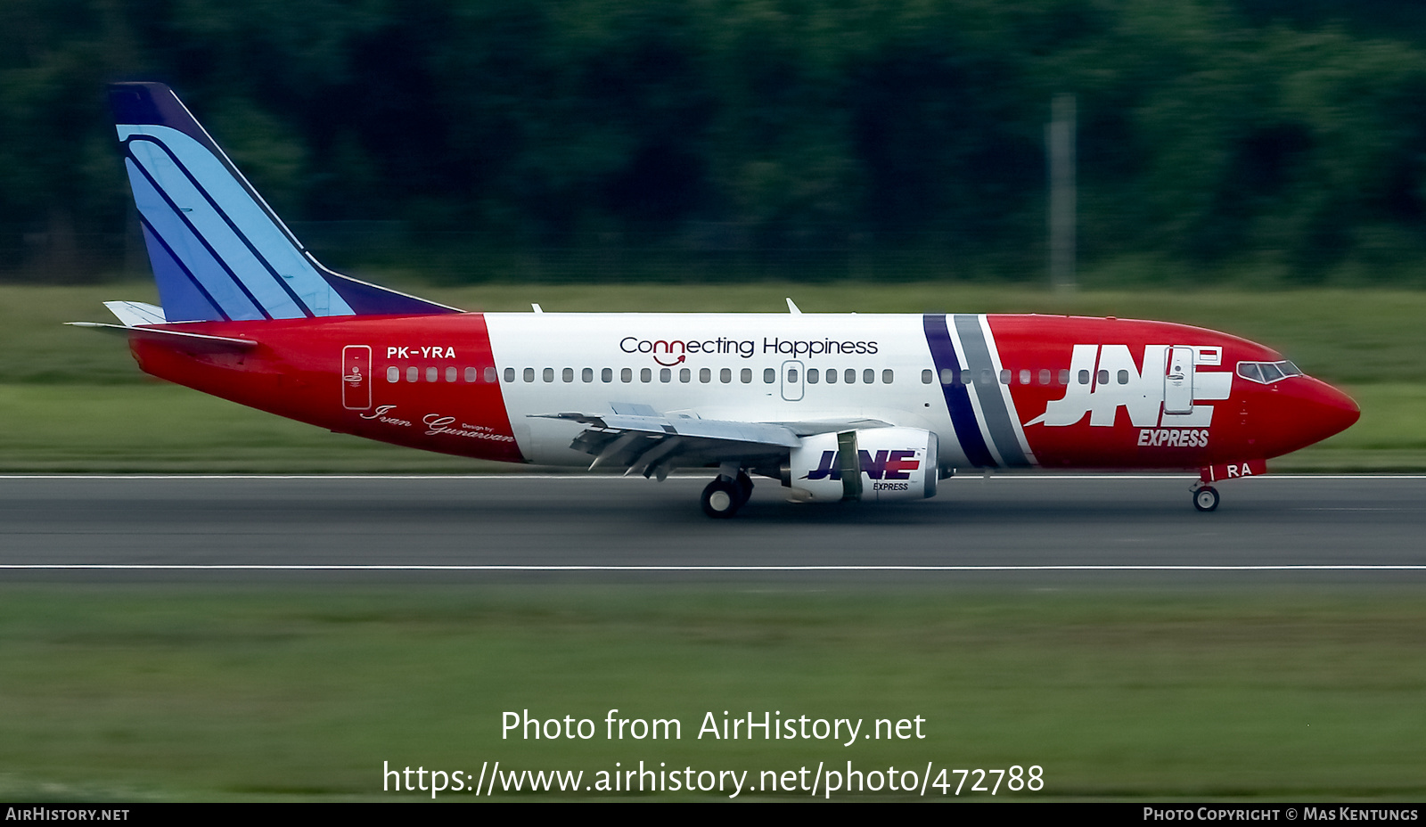 Aircraft Photo of PK-YRA | Boeing 737-322 | Trigana Air | AirHistory.net #472788