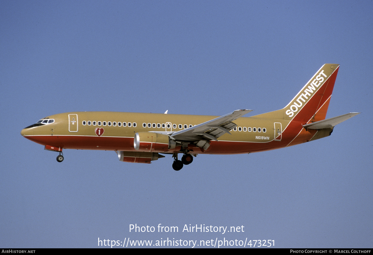 Aircraft Photo of N618WN | Boeing 737-3H4 | Southwest Airlines | AirHistory.net #473251