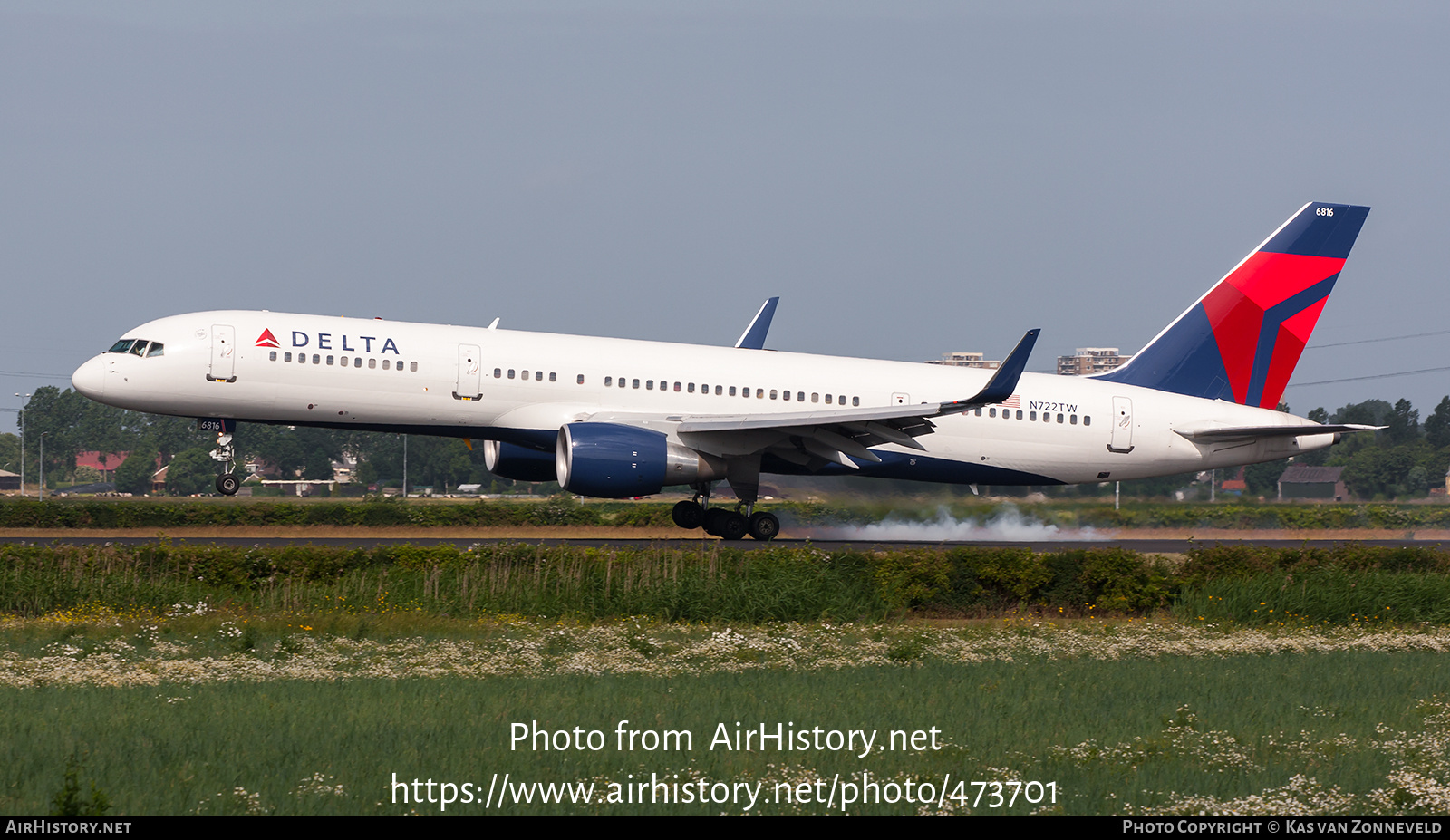 Aircraft Photo of N722TW | Boeing 757-231 | Delta Air Lines | AirHistory.net #473701