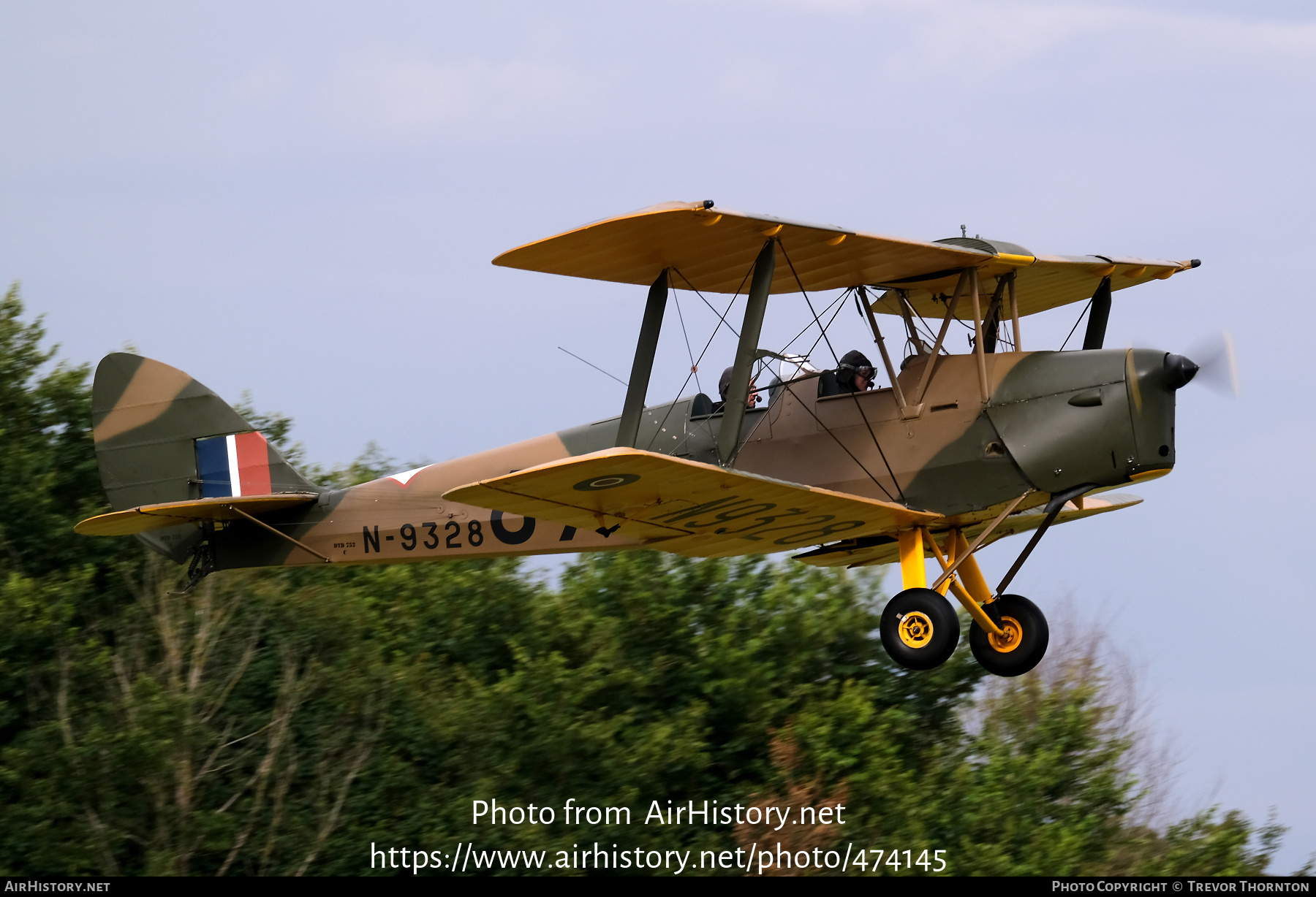 Aircraft Photo of G-ALWS / N9328 | De Havilland D.H. 82A Tiger Moth | UK - Air Force | AirHistory.net #474145