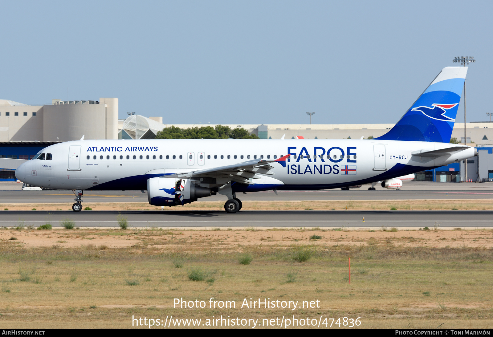 Aircraft Photo of OY-RCJ | Airbus A320-214 | Atlantic Airways | AirHistory.net #474836