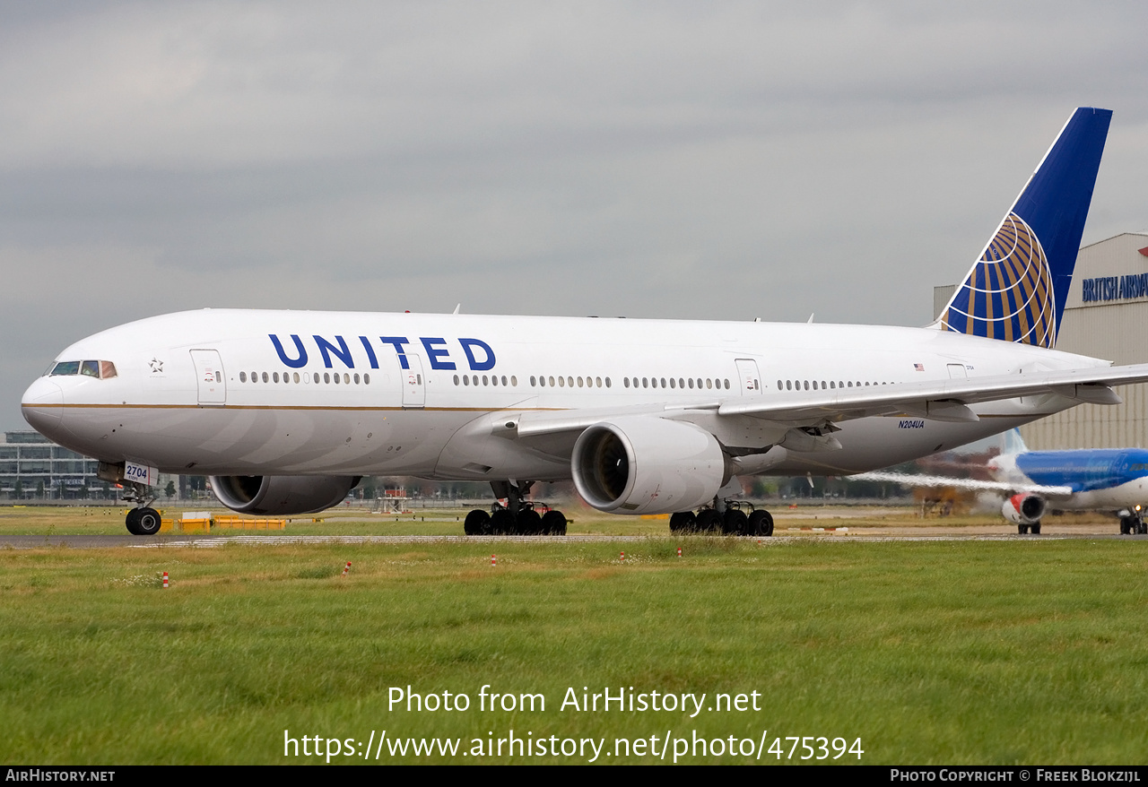 Aircraft Photo of N204UA | Boeing 777-222/ER | United Airlines | AirHistory.net #475394