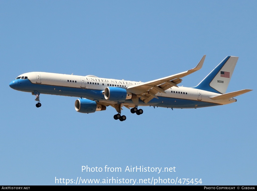 Aircraft Photo of 19-0018 | Boeing C-32A (757-200) | USA - Air Force | AirHistory.net #475454