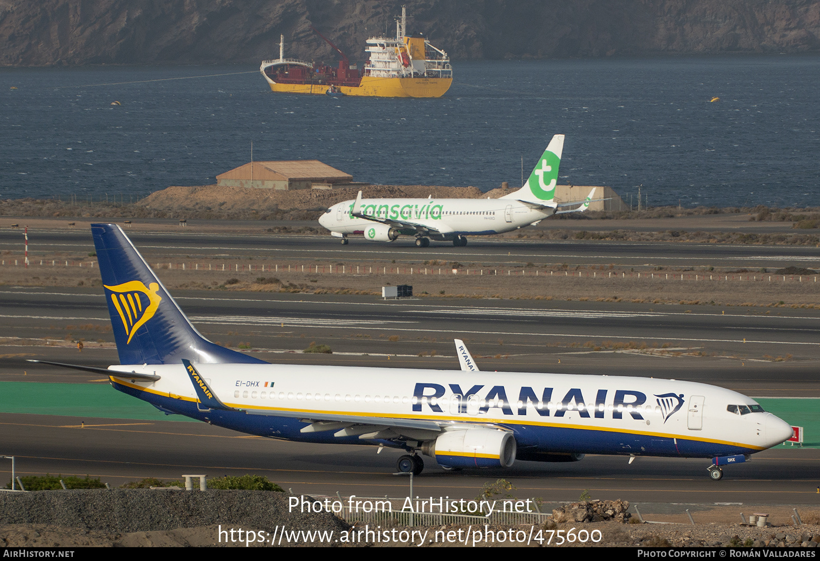 Aircraft Photo of EI-DHX | Boeing 737-8AS | Ryanair | AirHistory.net #475600