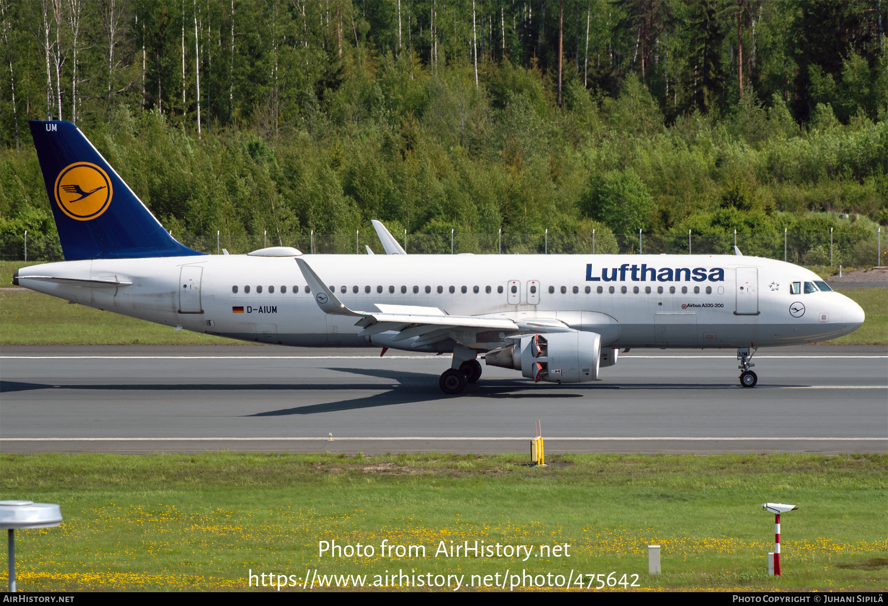 Aircraft Photo of D-AIUM | Airbus A320-214 | Lufthansa | AirHistory.net #475642