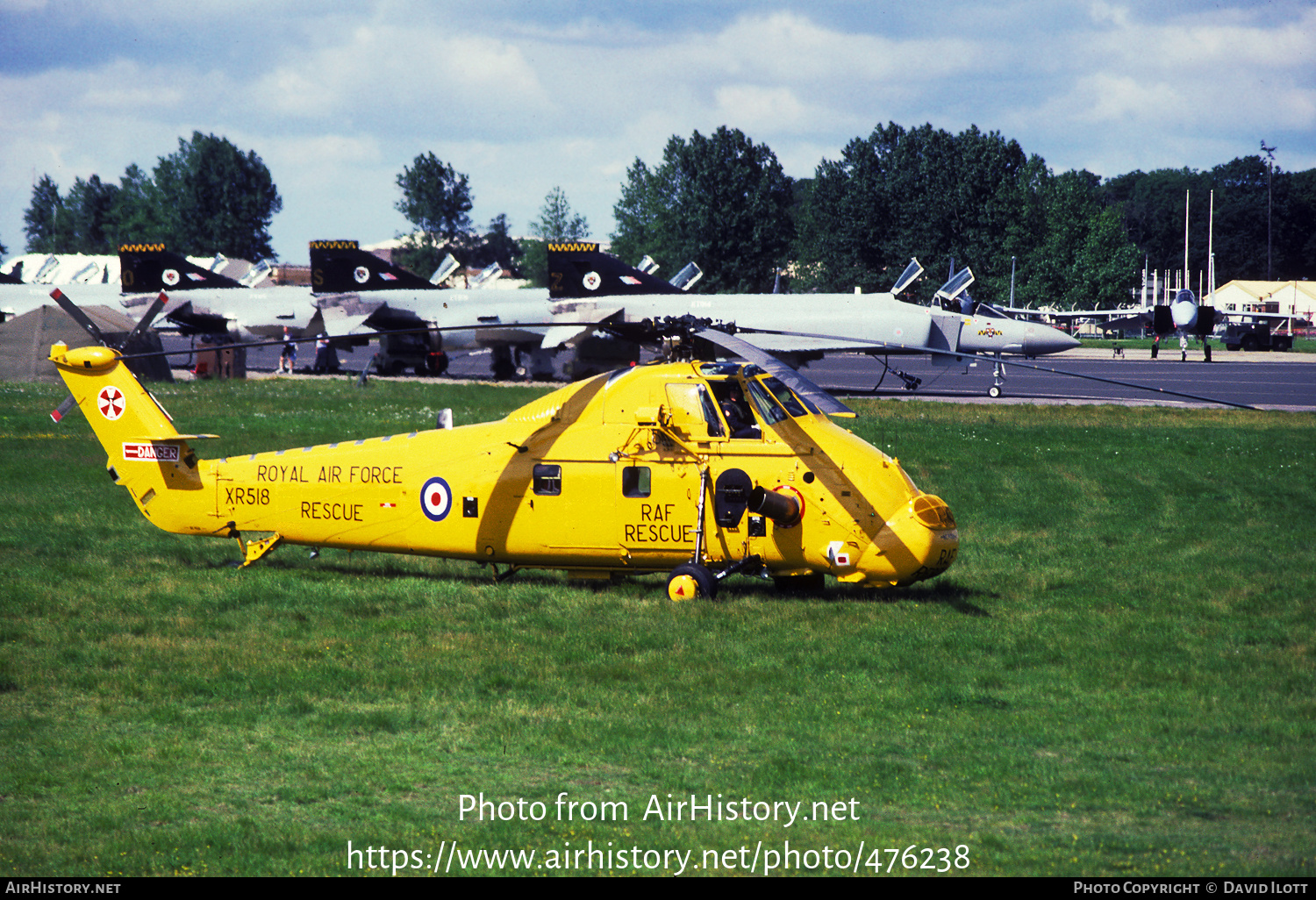 Aircraft Photo of XR518 | Westland WS-58 Wessex HAR.2 | UK - Air Force | AirHistory.net #476238