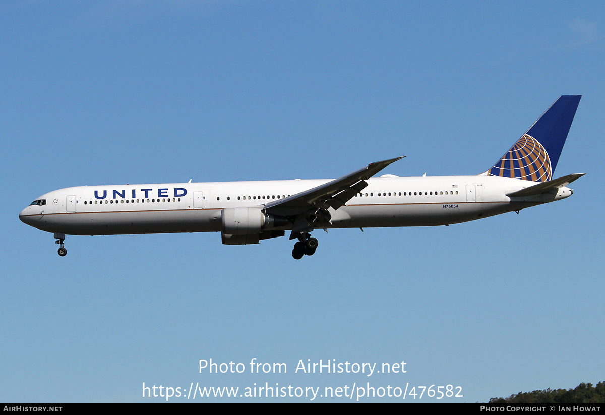 Aircraft Photo of N76054 | Boeing 767-424/ER | United Airlines | AirHistory.net #476582