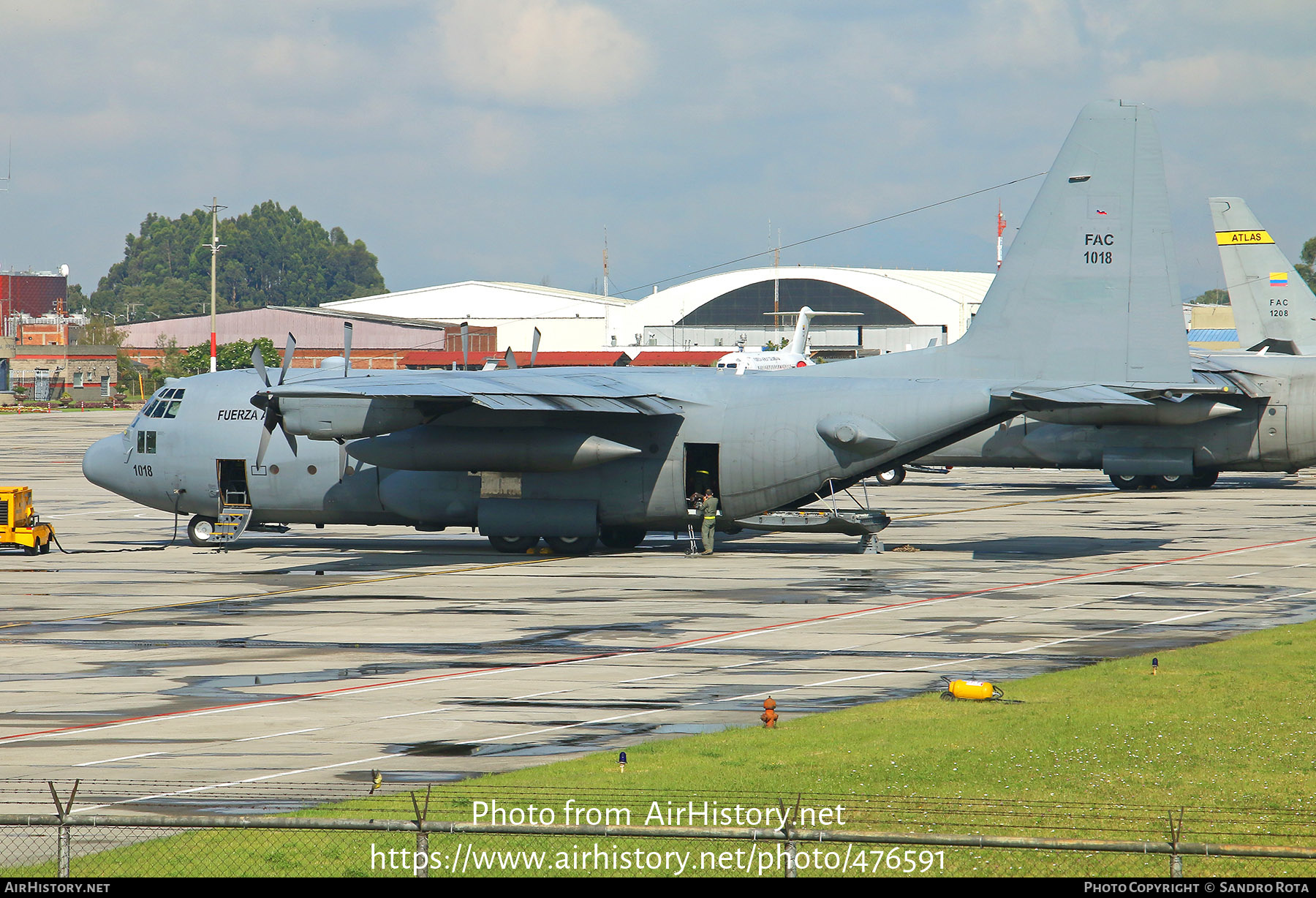 Aircraft Photo of FAC1018 | Lockheed C-130H Hercules | Colombia - Air Force | AirHistory.net #476591