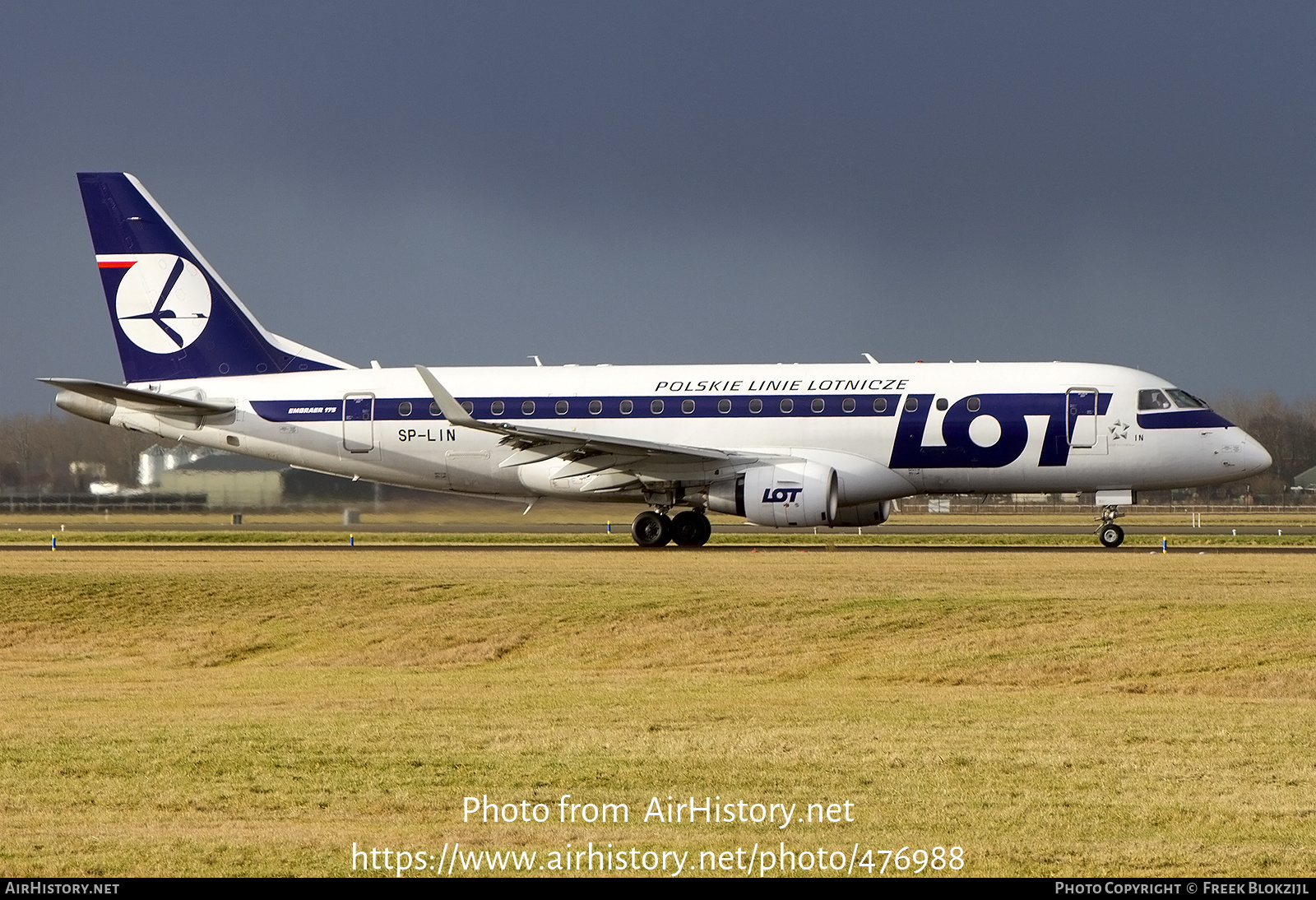 Aircraft Photo of SP-LIN | Embraer 175LR (ERJ-170-200LR) | LOT Polish Airlines - Polskie Linie Lotnicze | AirHistory.net #476988