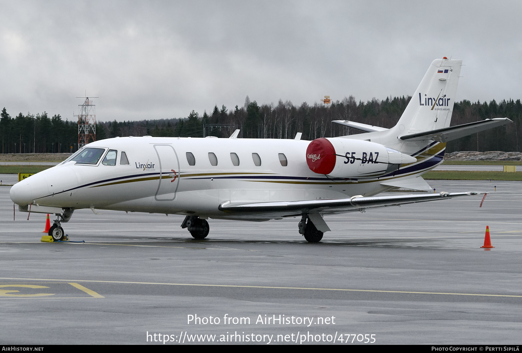 Aircraft Photo of S5-BAZ | Cessna 560XL Citation Excel | Linxair Business Airlines | AirHistory.net #477055