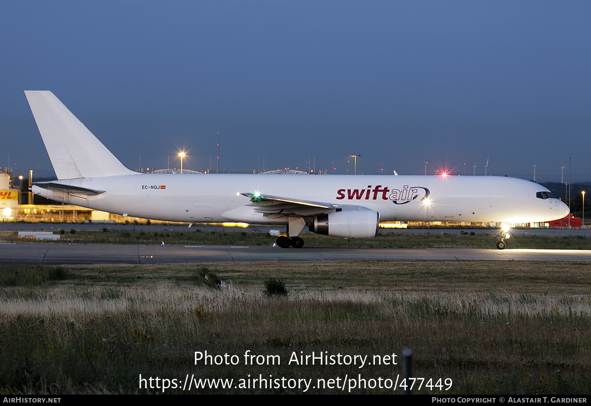 Aircraft Photo of EC-NQJ | Boeing 757-223APF | Swiftair | AirHistory.net #477449