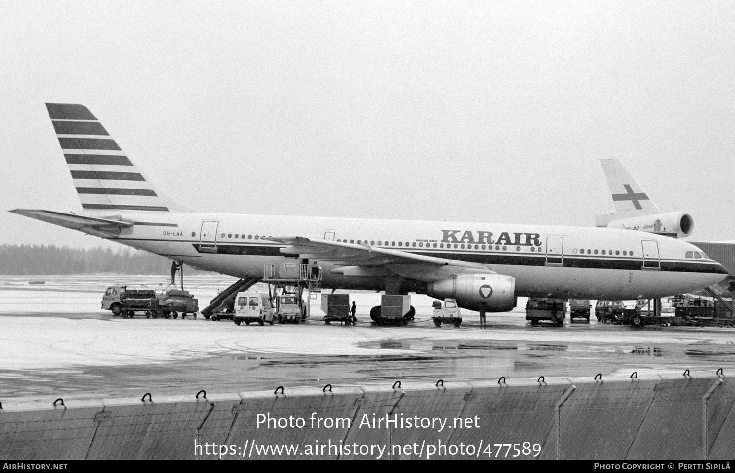 Aircraft Photo of OH-LAA | Airbus A300B4-203FF | Karair | AirHistory.net #477589