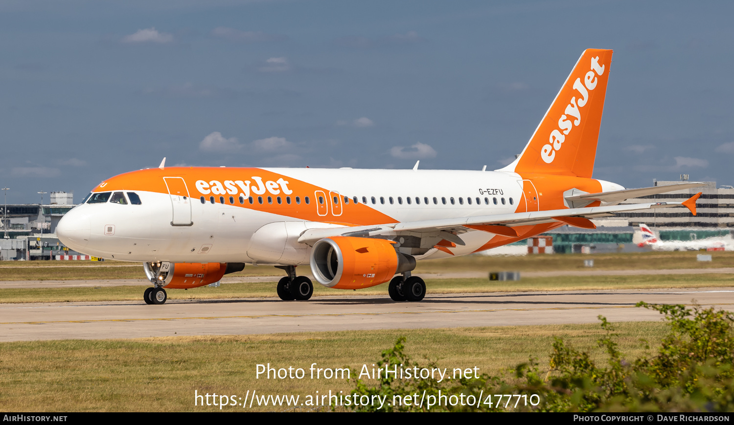 Aircraft Photo of G-EZFU | Airbus A319-111 | EasyJet | AirHistory.net #477710