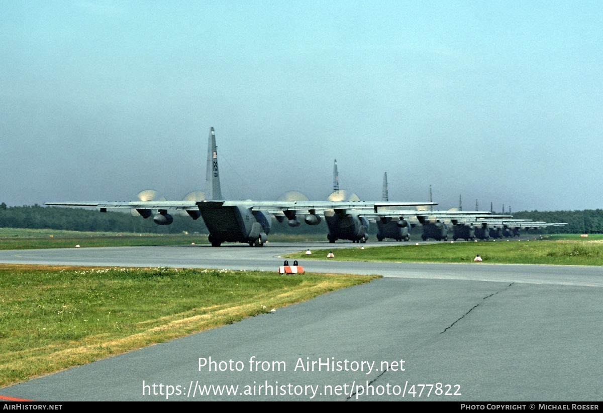 Aircraft Photo of 70-1264 / 01264 | Lockheed C-130E Hercules (L-382) | USA - Air Force | AirHistory.net #477822