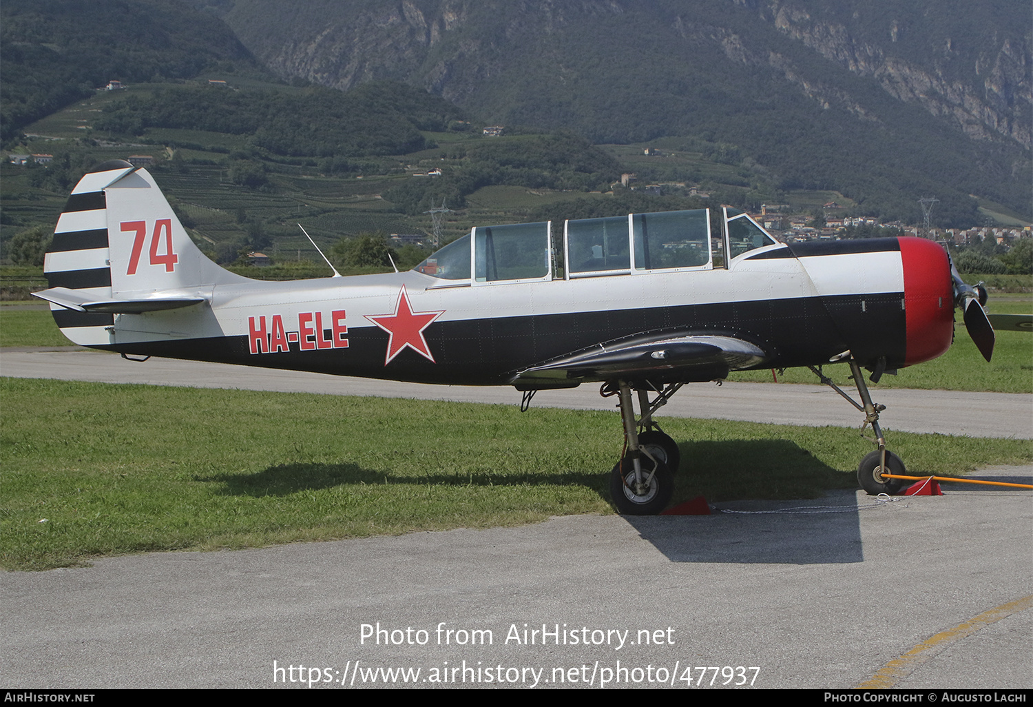 Aircraft Photo of HA-ELE | Yakovlev Yak-52 | Soviet Union - Air Force | AirHistory.net #477937