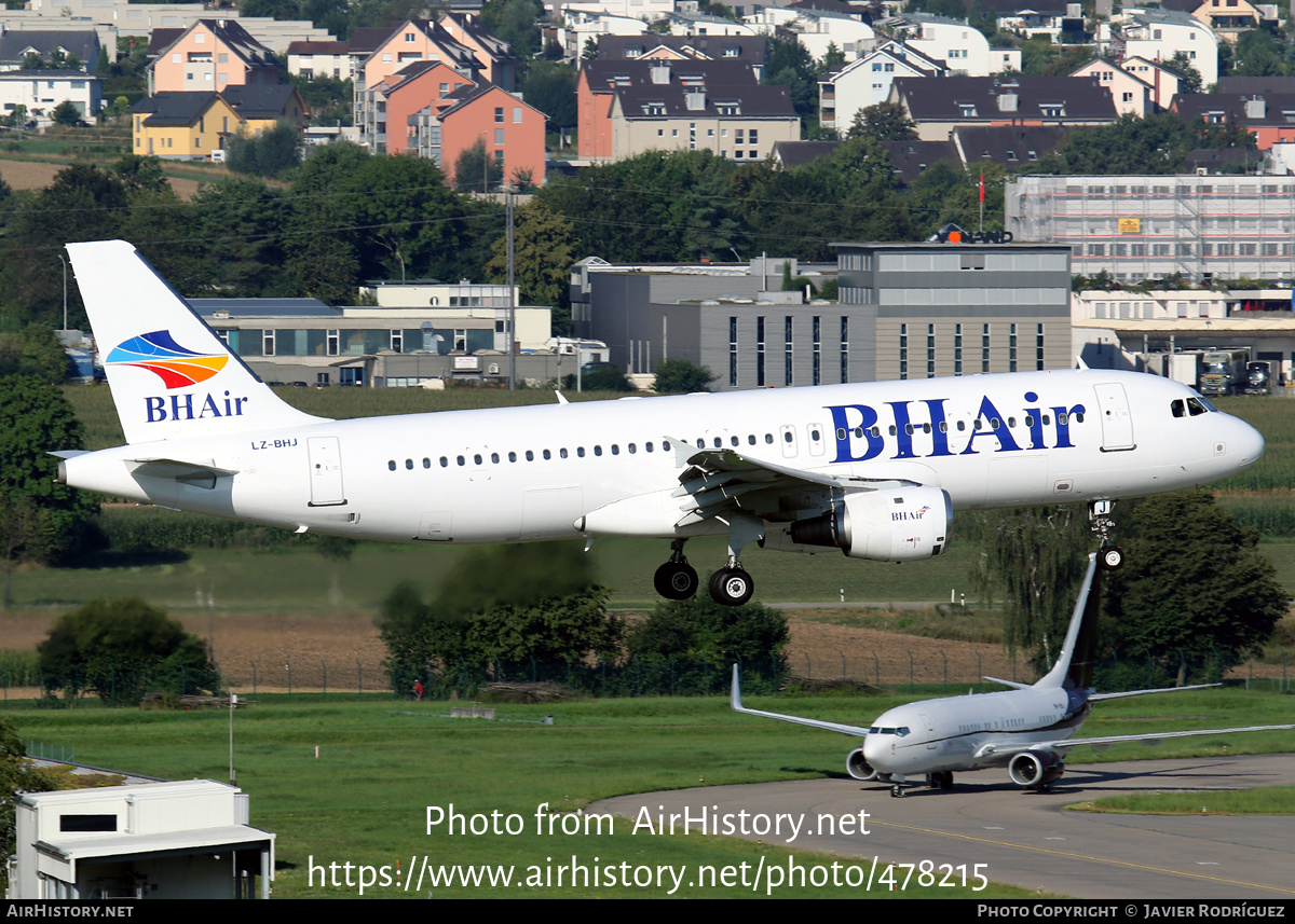 Aircraft Photo of LZ-BHJ | Airbus A320-211 | Balkan Holidays Air - BH Air | AirHistory.net #478215