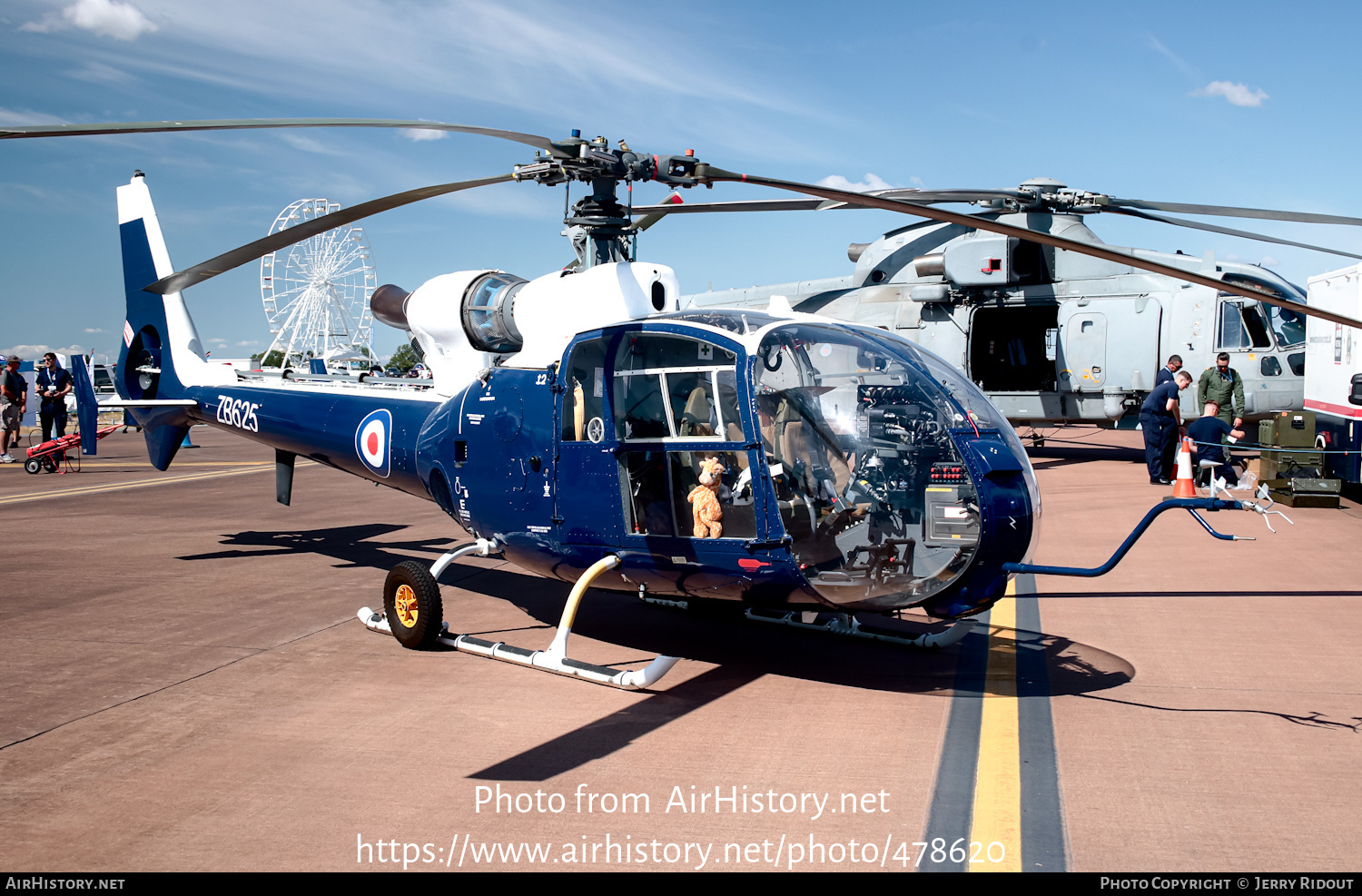 Aircraft Photo of G-TSTR / ZB625 | Aerospatiale SA-341D Gazelle HT3 | UK - Air Force | AirHistory.net #478620