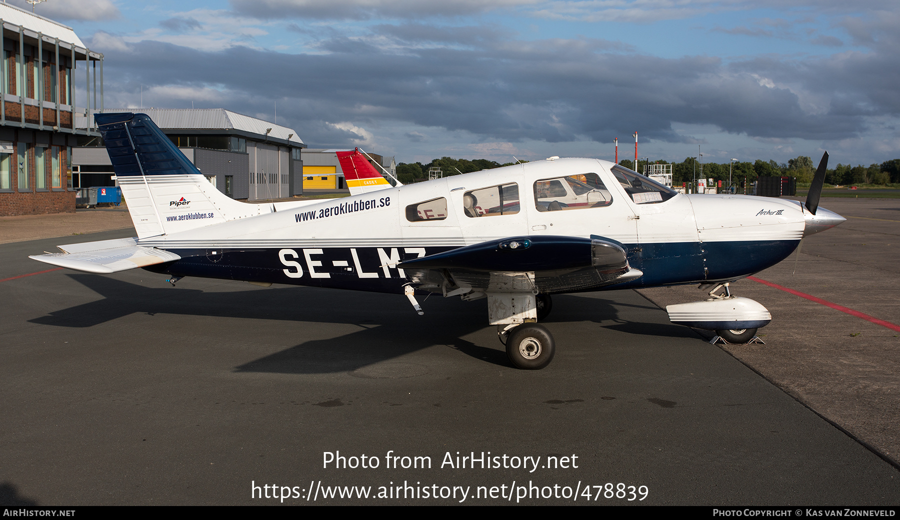 Aircraft Photo of SE-LMZ | Piper PA-28-181 Archer III | Aeroklubben i Göteborg | AirHistory.net #478839