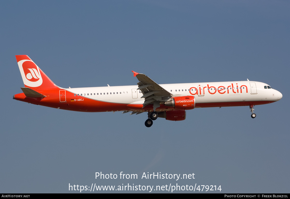 Aircraft Photo of D-ABCJ | Airbus A321-211 | Air Berlin | AirHistory.net #479214