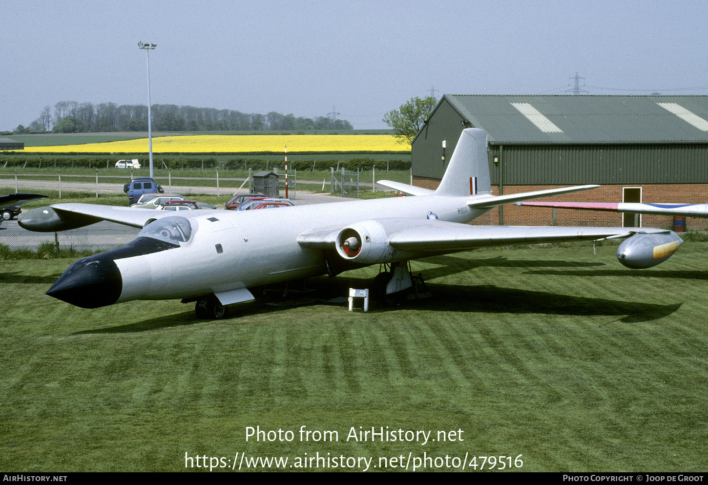 Aircraft Photo of WH904 | English Electric Canberra T19 | UK - Air Force | AirHistory.net #479516