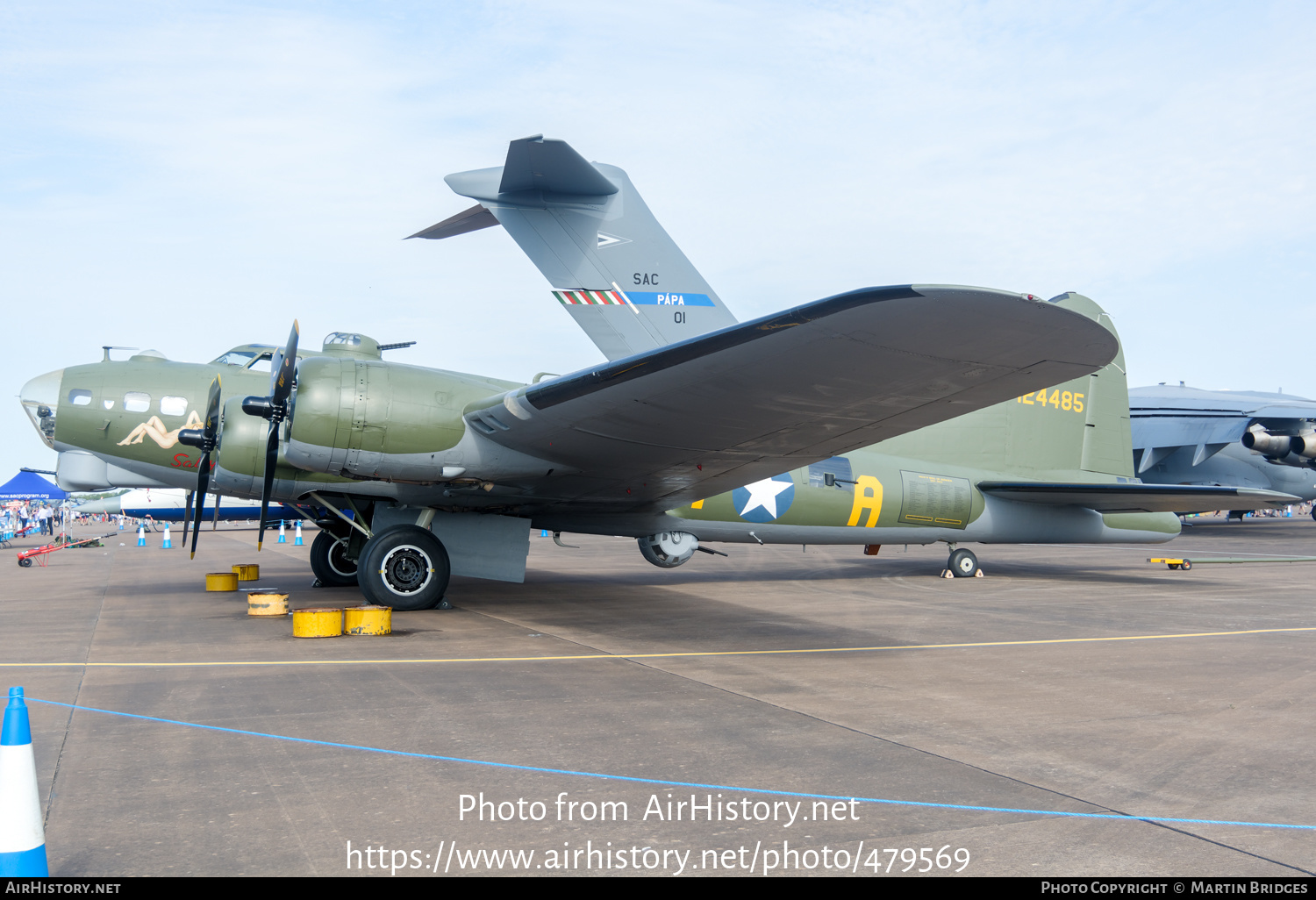 Aircraft Photo Of G-BEDF / 124485 | Boeing B-17G Flying Fortress | USA ...