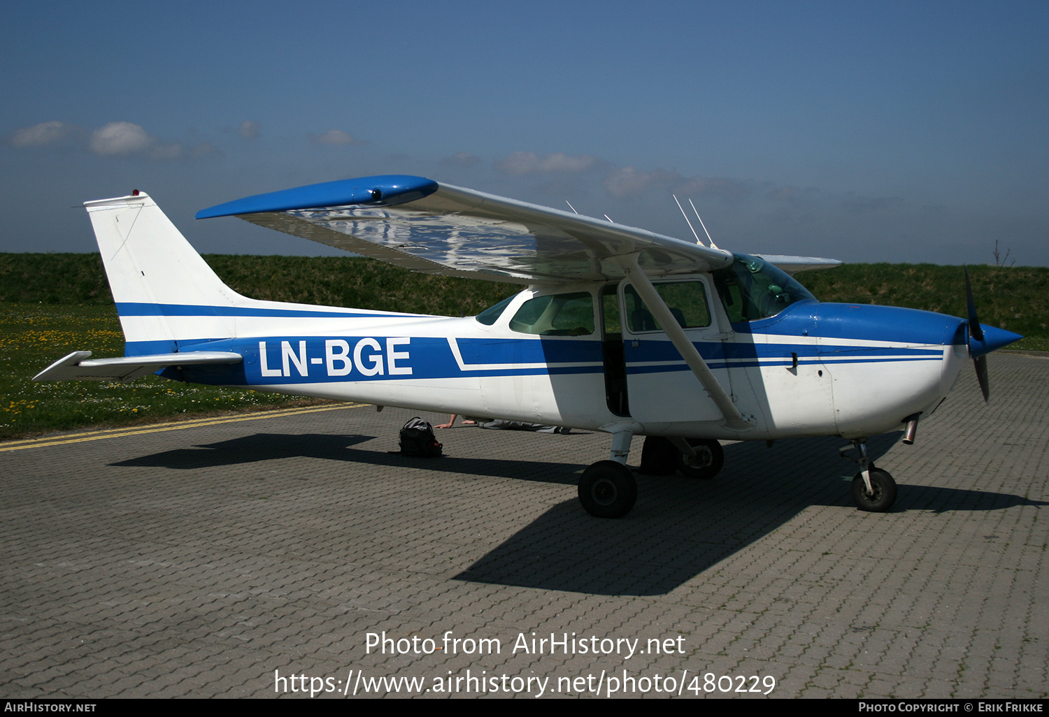 Aircraft Photo of LN-BGE | Cessna 172L | AirHistory.net #480229