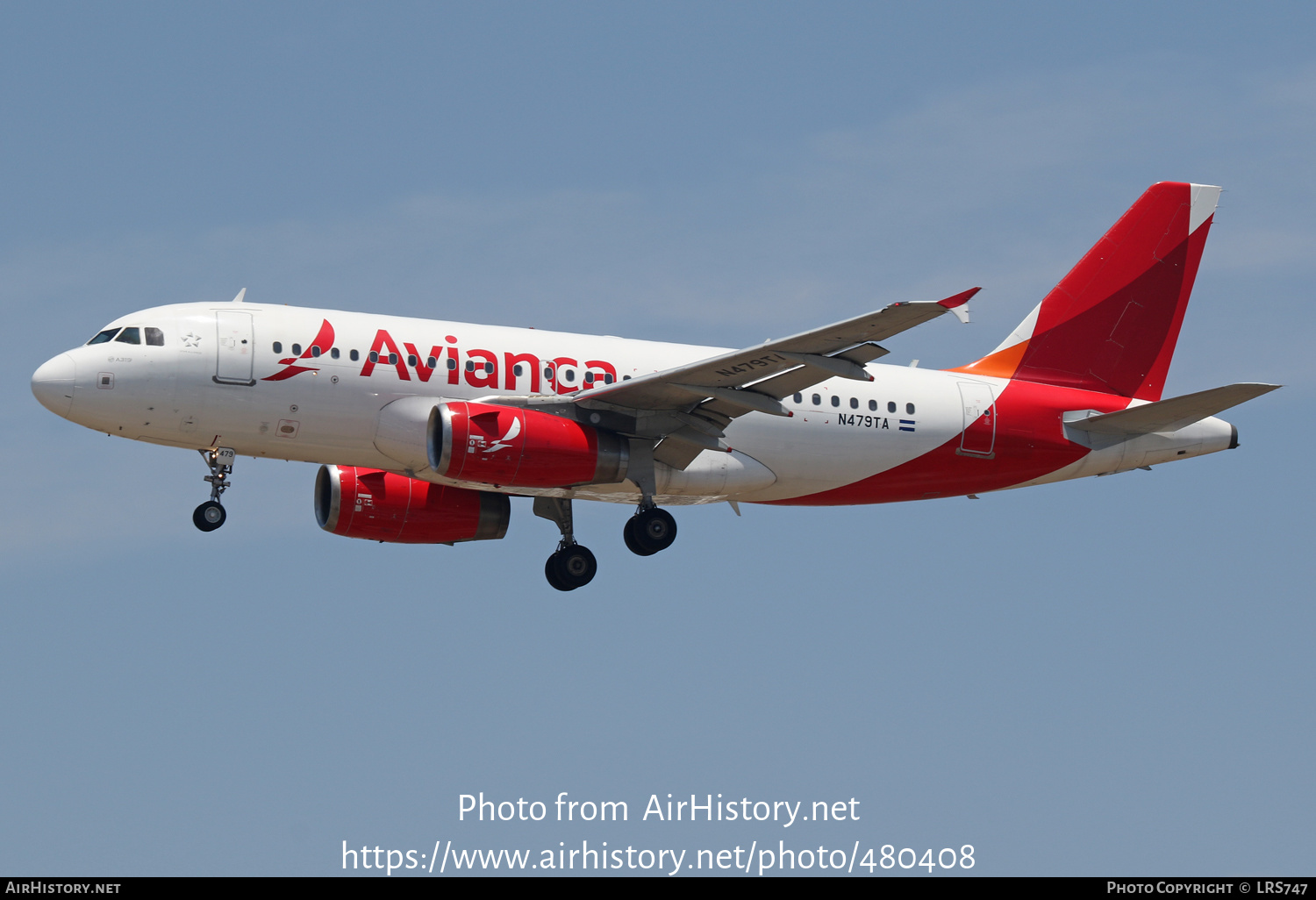 Aircraft Photo of N479TA | Airbus A319-132 | Avianca | AirHistory.net #480408