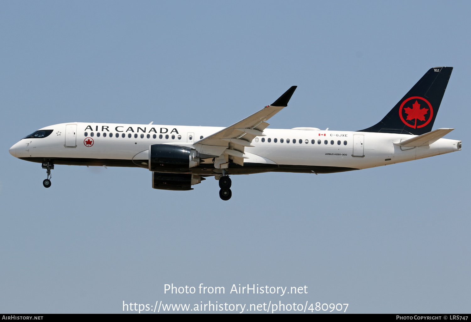 Aircraft Photo of C-GJXE | Airbus A220-371 (BD-500-1A11) | Air Canada | AirHistory.net #480907