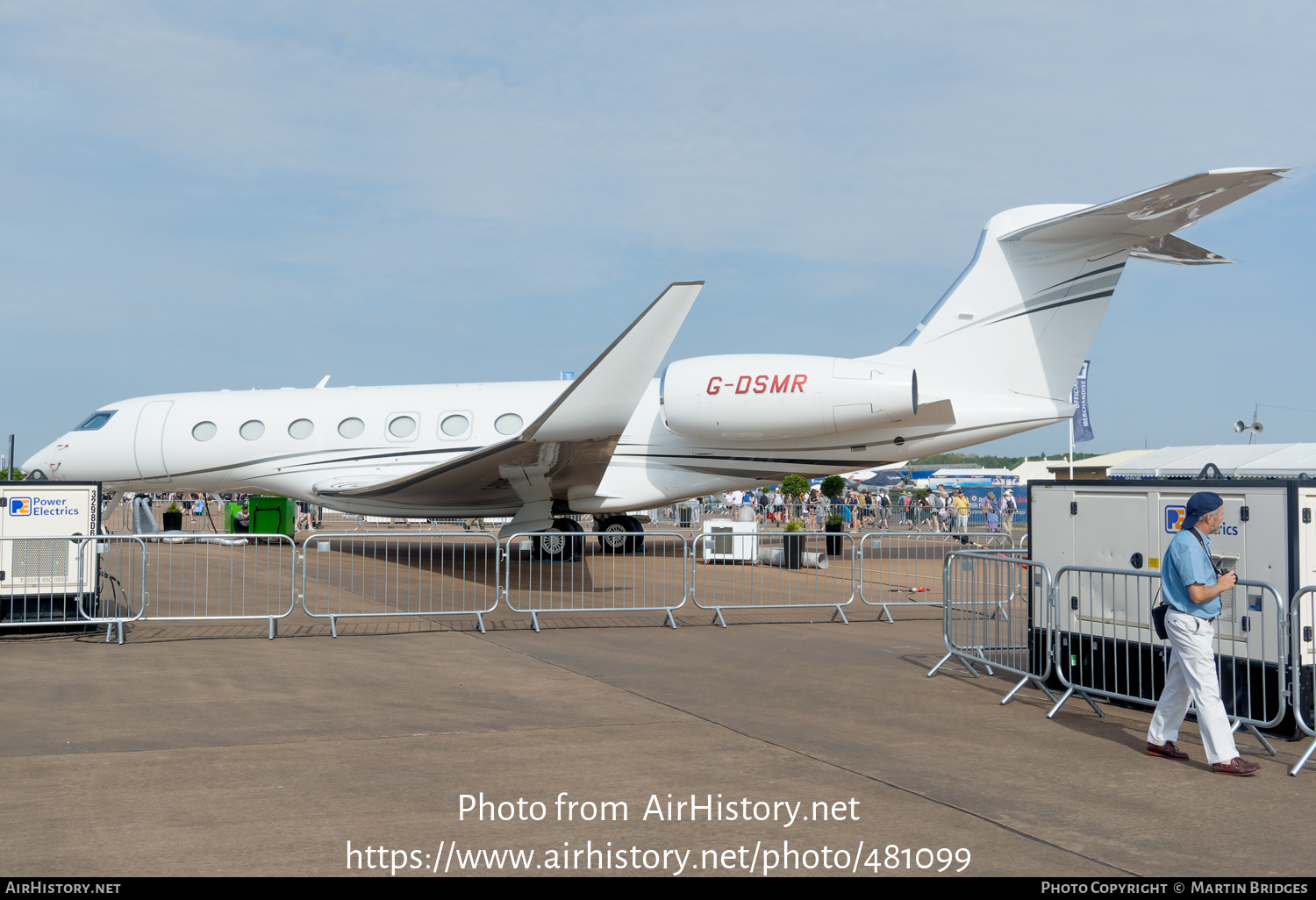 Aircraft Photo of G-DSMR | Gulfstream Aerospace G650 (G-VI) | AirHistory.net #481099