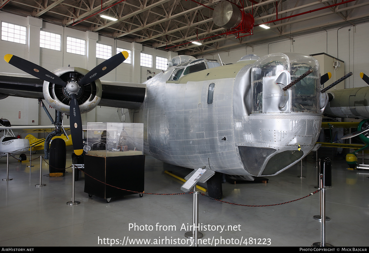 Aircraft Photo of N94459 | Consolidated B-24J Liberator | USA - Air Force | AirHistory.net #481223